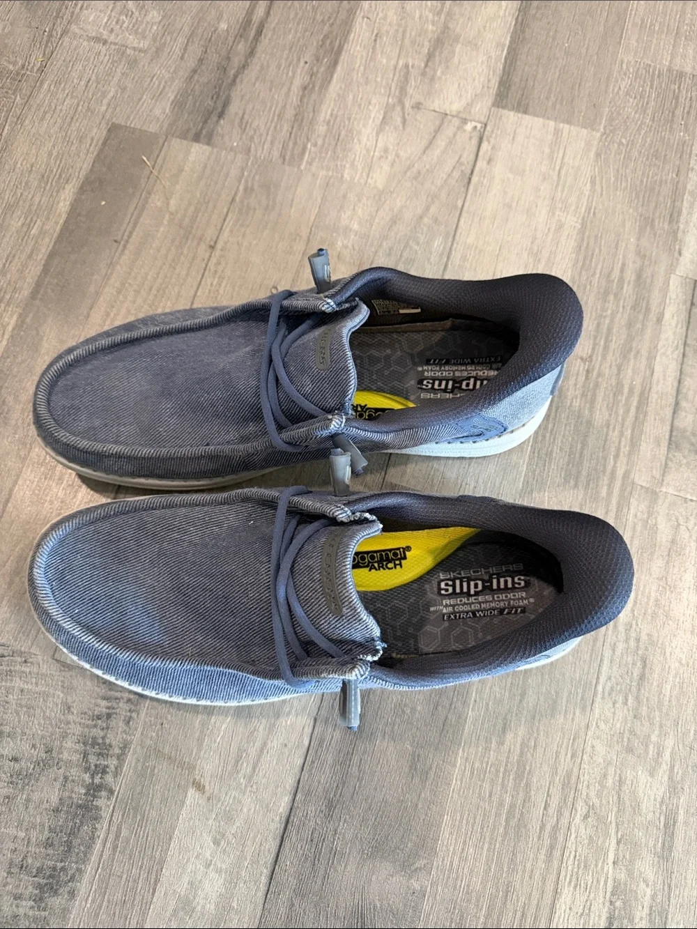 Skechers casual canvas